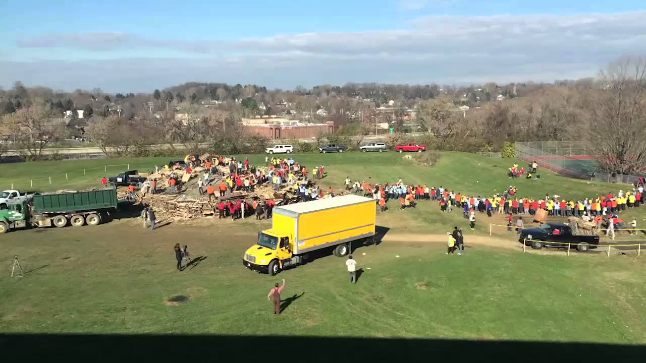 Time-lapse Of Easton Bonfire From Build To Burn - YouTube