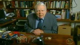 Andy Rooney Game: Desk