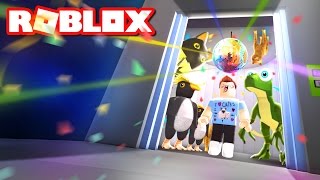 Roblox Scary Elevator - christmas update the normal elevator roblox