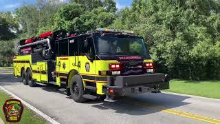 Hillsborough County Fire Rescue Truck 5 Responding to a structure fire!