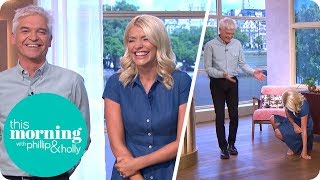 Holly Gets the Giggles! | This Morning