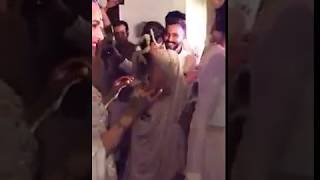 Sonam Kapoor dance with Anand Ahuja on Sangeet ceremony