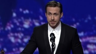 Gosling pays tribute to Reynolds
