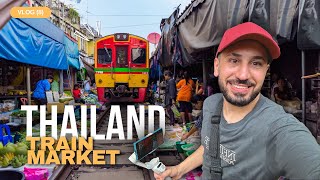 Thailand Vlog (8) | Maeklong Railway Market & Wat Bang Kung