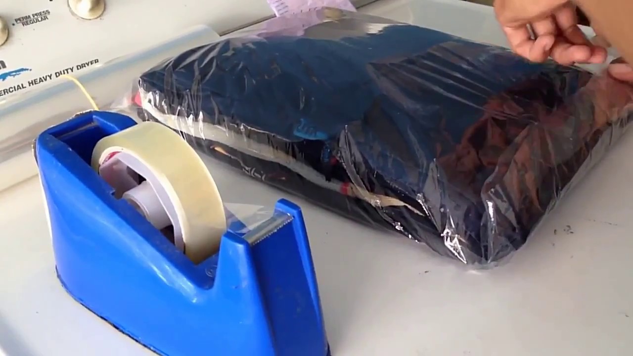 PACKING LAUNDRY KILOAN DENGAN PLASTIK ROLL MUDAH DAN RAPI - YouTube