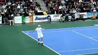 Andy Roddick impersonates McEnroe!!!!