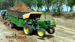 John Deere 5105 4wd Tractor Full Loaded Trolley with soil // Power full Tractor