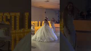 This mother/daughter dance took a turn… #quinceañera #viral