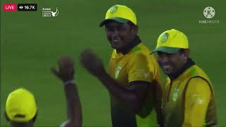 Shoaib akhter first wicket 2nd match legend league funniest