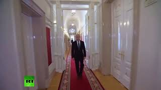 Putin walking but it's normal