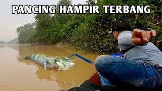 PANCING UDANG HAMPIR TERBANG DIHAJAR PENGHUNI SUNGAI | MANCING UDANG KAMPUNG BARU