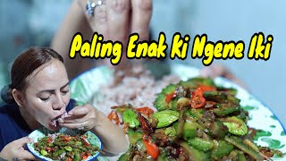 Aku Kembali Memasak Sederhana Lagi