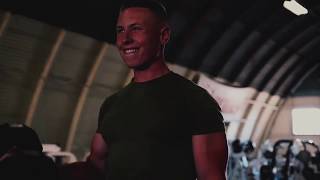 INTENSE U.S. MARINE WORKOUT | STILL COLD - NIGHT LOVELL