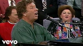 Bill & Gloria Gaither - Winter Wonderland (Live)