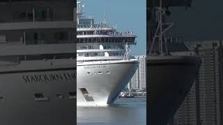 A Massive Luxury Cruise Ship #ships #shipspotting #cruiseship