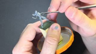 Sculpting Miniatuers - Cloth Forms Over Anatomy