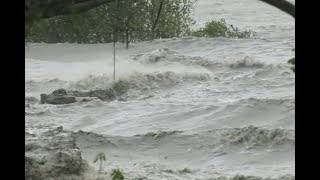 আম্পানের প্রভাবে ভেসে গেছে চিংড়ির ঘের, বিপুল ক্ষয়ক্ষতি | এখনও উত্তাল সাগর | Cyclone Amphan Update