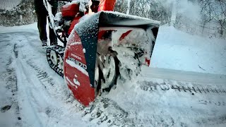 Honda HSS 970 snow blower