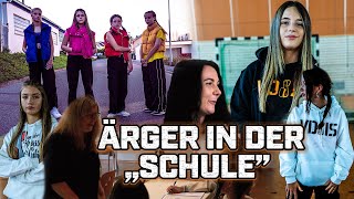 Ärger in der „SCHULE\