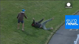 Cricket fan makes incredible $4000 catch