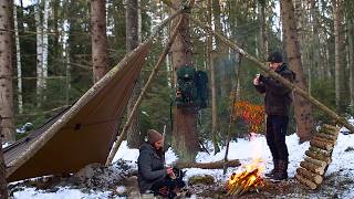 Winter Bushcraft in the Wilderness - Camping in Snow \u0026 Finding Fatwood