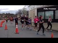 making the turn onto hurley ave in kingstonclassic 10k