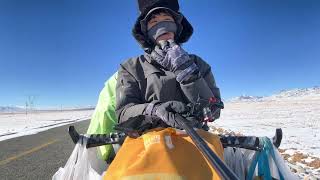 [2] 四川姑娘独自骑行西藏阿里地区，下雪了，晚上找不到好的露营地，荒郊野外雪地搭帐篷，-30度挑战极寒。#女骑 #骑行西藏 #下雪了 #极寒天气 #野外露营