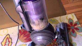 Dyson DC40 - First Use, First Impression