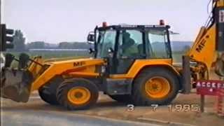 MF 860 Backhoe Loader