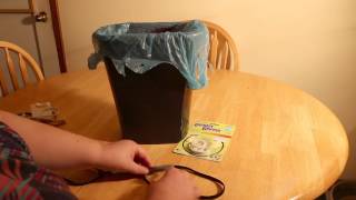 Untippable Trash Can for Cars or Minivans