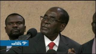 Mugabe warns judges against clearing opposition parties to march