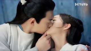 女主昏迷不醒，男主嘴對嘴給她餵藥，徹夜不休的照顧🧡Chinese Drama