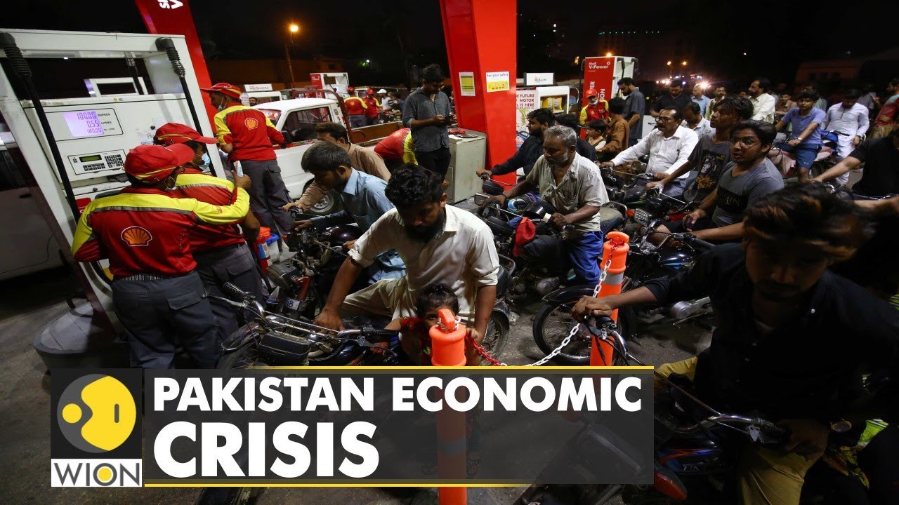 Pakistan Economic Crisis: More Fuel Price Hike Expected As Pak IMF ...