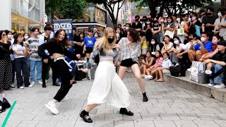 BLACK MIST: ALINA, OLGA \u0026 LIA. BEAUTIFUL CLASSY GUEST PERFORMANCE ON GDM DANCE BUSKING. HONGDAE.