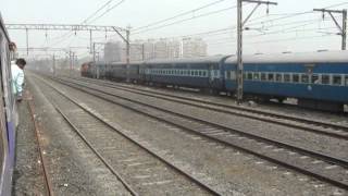 [IRFCA]Parallel action with Mangla Lakshadweep Express