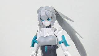 リアル状態とＭＳ状態への換装も非常に簡単　水転写デカールも付属　HGBD:R モビルドールメイ　レビュー