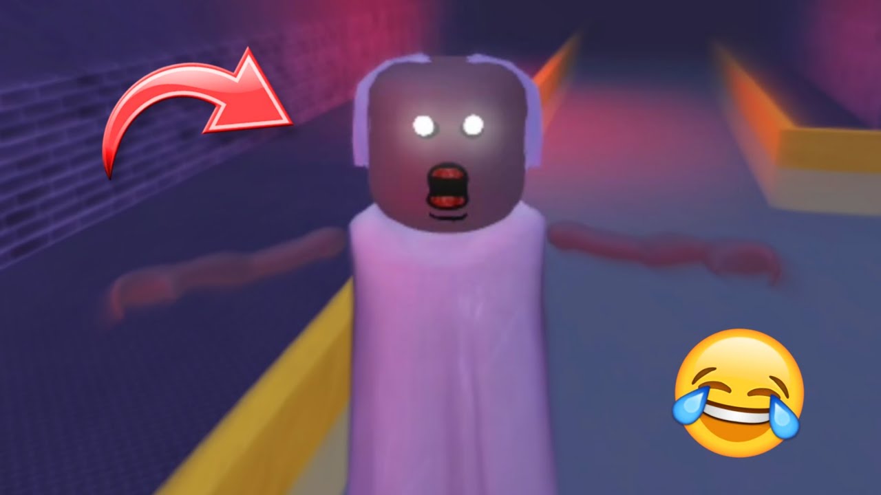 Playing As Granny Survive The Killer Youtube