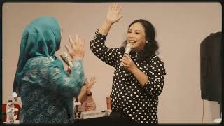 Memberikan pelatihan public speaking kepada  para penggiat P4GN dari berbagai kecamatan diKab.Bogor