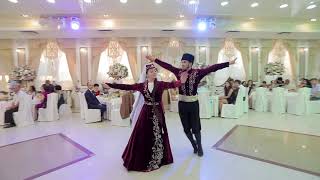 Красивый крымскотатарский танец на свадьбе / Beautiful Crimean Tatar dance at a wedding