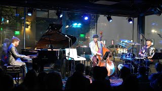 Tell Me Something Good - Joe Warner Trio feat. Dennis Chambers