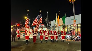 Long Beach NY Electric Light Parade on Dec 14 2024  长岛长滩圣诞点灯游行人山人海 法輪功腰鼓队带去喜庆