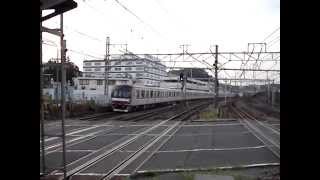 東海道の貨物2007　甲種輸送　EF66 ①　 戸塚駅　東京ﾒﾄﾛ副都心線用10000系①　2007.8.25