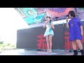 美女歌手 演唱