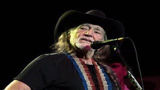 Willie Nelson Fans on Edge: Latest Health Update Sparks Concern