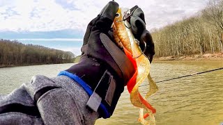 EARLY SPRING MUSKY HUNT!! - Early Season Ohio Muskie Fishing