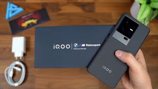 iQOO 11 Unboxing - Snapdragon 8 Gen 2 is here!