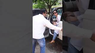 Kareena Kapoor Khan TRIPS as she steps out of car to cast vote