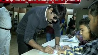 Hero Srikanth Cast His Vote in MAA Elections