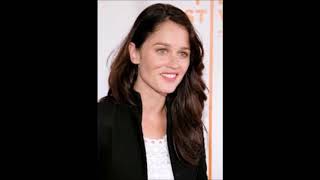 the beautiful Robin Tunney