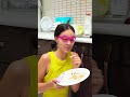 this girl came up with a bad solution to washing a plate 🫥 funny comedyvideos